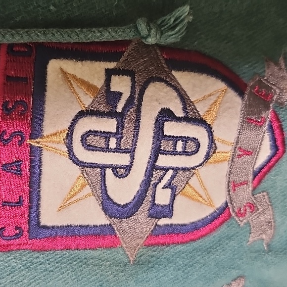 SAUSALITO hoodie By Crazy Shirt. Hawaii With Patches. Meduim Green - Picture 4 of 7